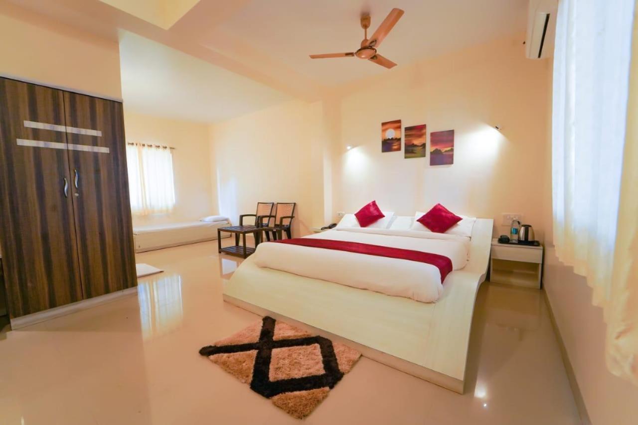 Trattino Resorts Panchgani Exteriör bild